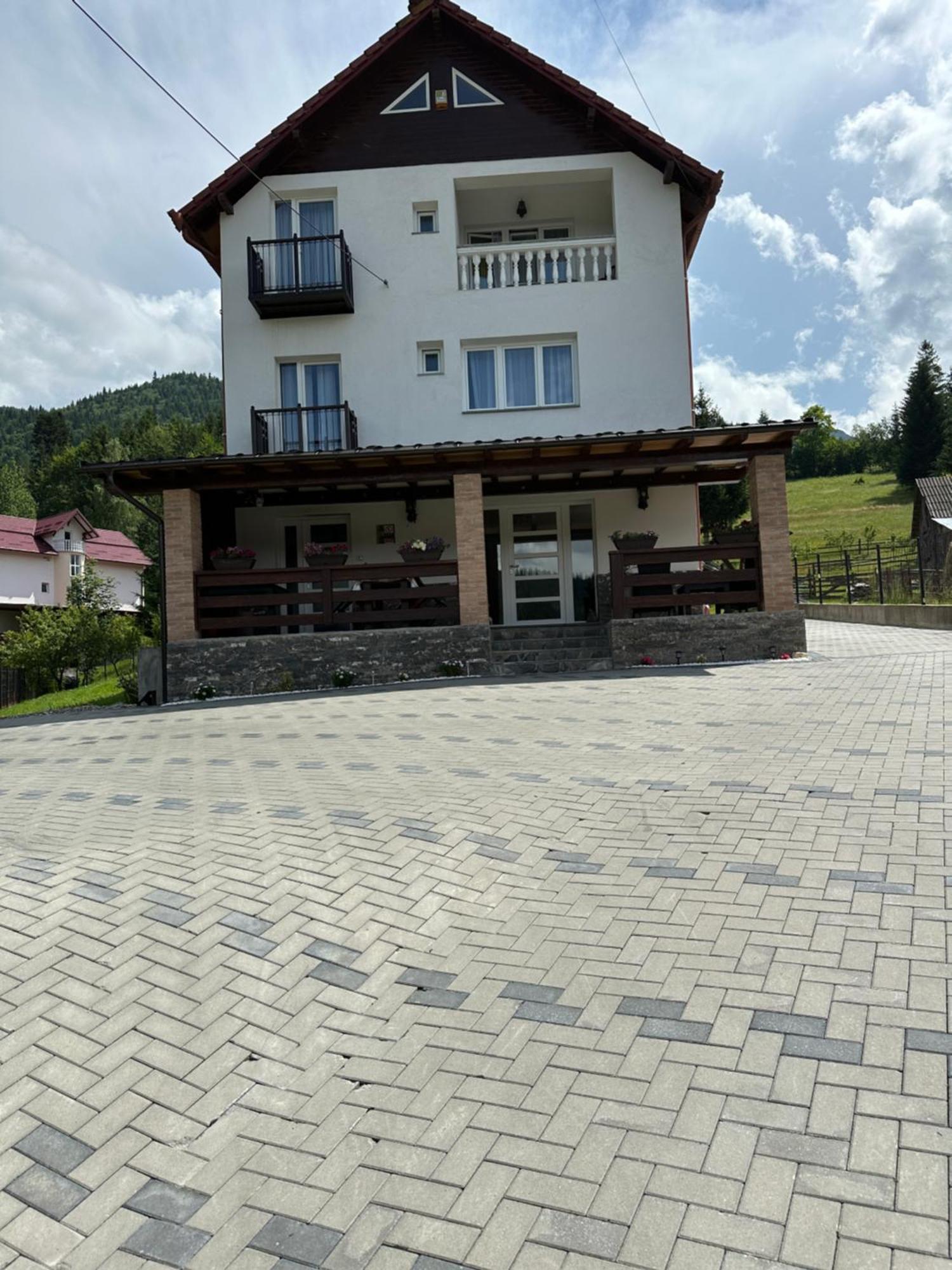 Casa Ika&Matei Villa Borşa Exterior foto